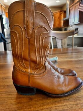 Women’s Tecovas boots